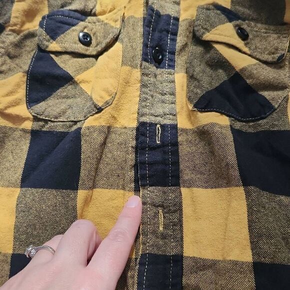 Boys Size 4 Lot of 8 Fall Bundle Sweater Flannels Long Sleeve Shirts - Picture 10 of 10